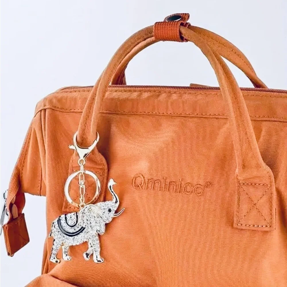 Elegant Gold Tone Elephant Keychain
